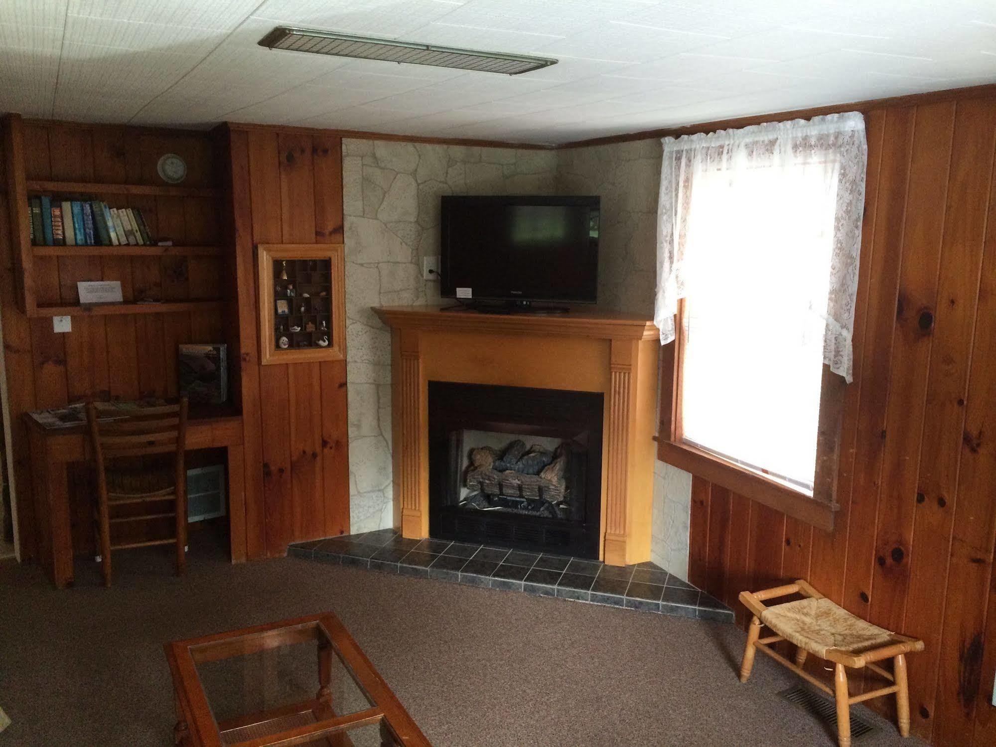 Mill House Lodge Flat Rock Esterno foto